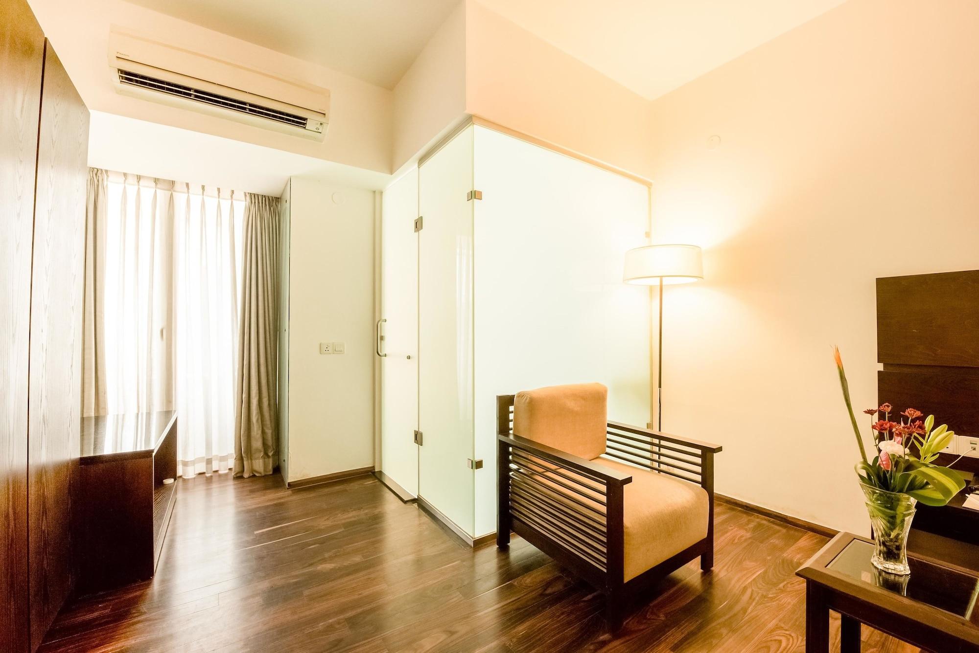 Springs Hotels And Spa Bangalore Luaran gambar