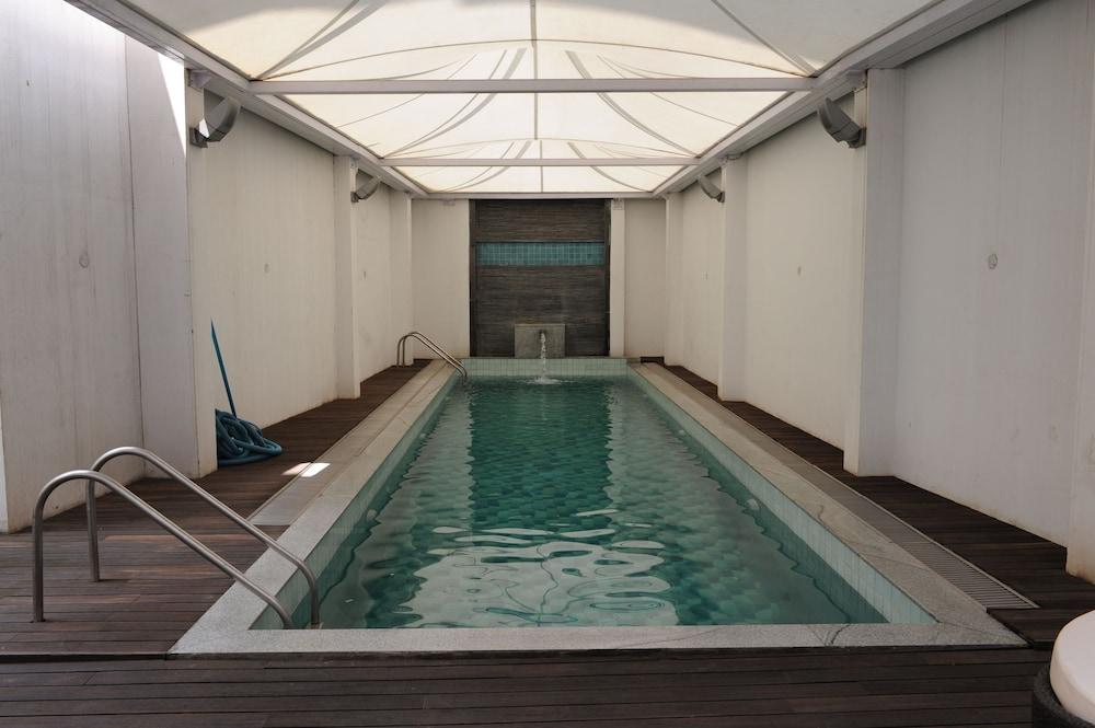 Springs Hotels And Spa Bangalore Luaran gambar