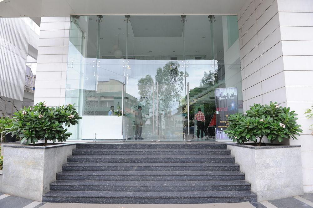 Springs Hotels And Spa Bangalore Luaran gambar