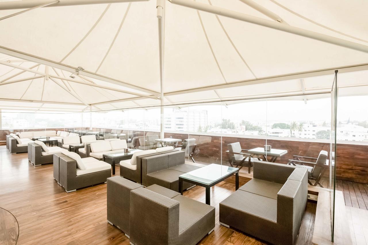 Springs Hotels And Spa Bangalore Luaran gambar