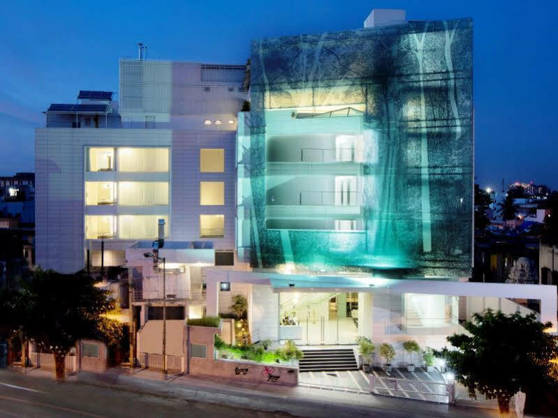 Springs Hotels And Spa Bangalore Luaran gambar